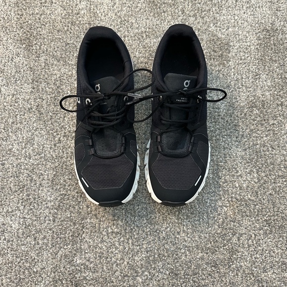 On Running shoes - Picture 2 of 2